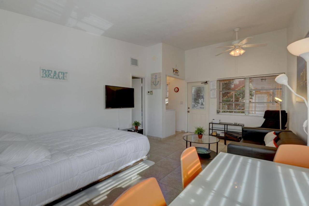 Aloha Escape Pompano Beachアパートメント エクステリア 写真