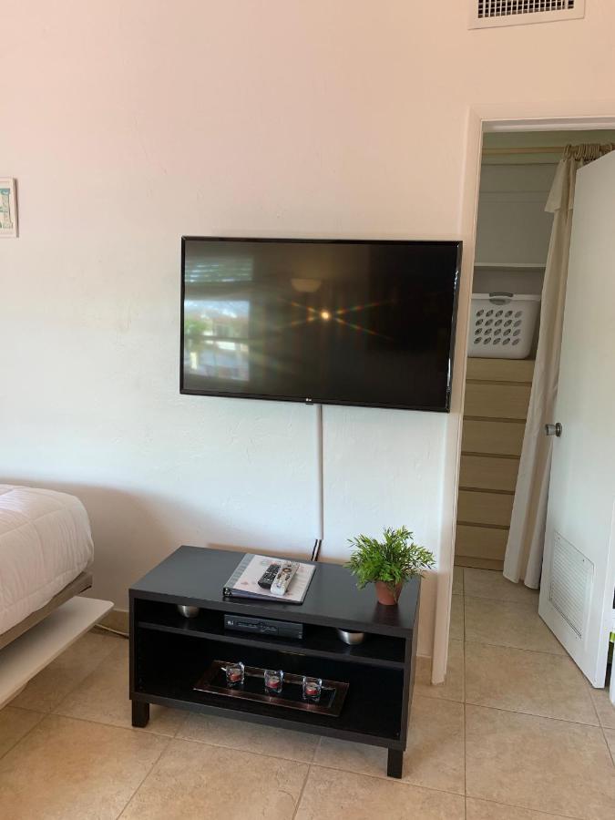 Aloha Escape Pompano Beachアパートメント エクステリア 写真