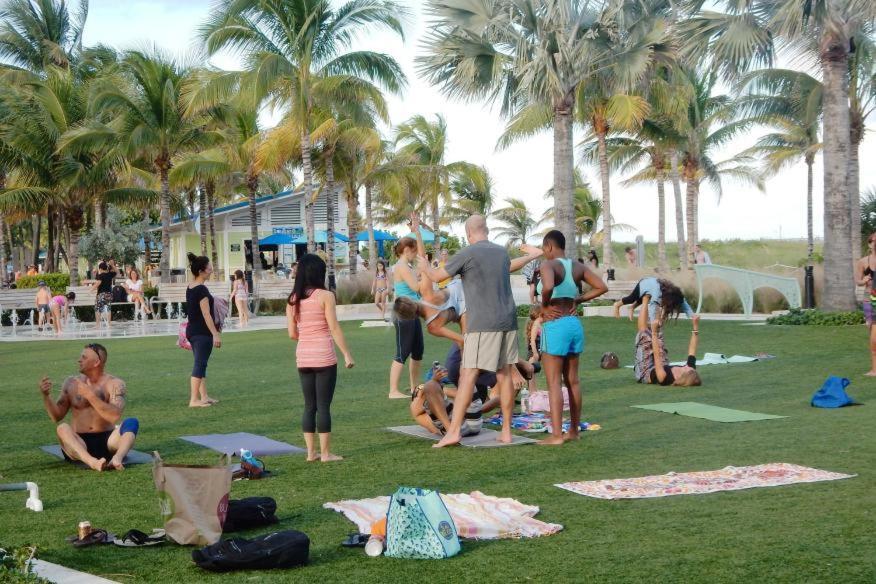 Aloha Escape Pompano Beachアパートメント エクステリア 写真